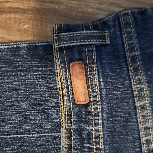 GLORIA Vanderbilt  Jeans Size 12. Inseam 30' Vintage Dark Wash - Picture 6 of 7